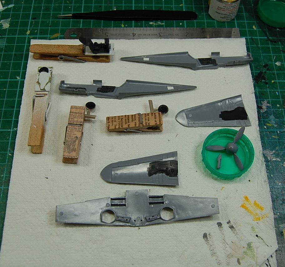 Floats like a Butterfly ; stings like a........